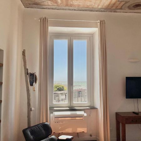 The Sunshine Loft Daire Livorno Oda fotoğraf