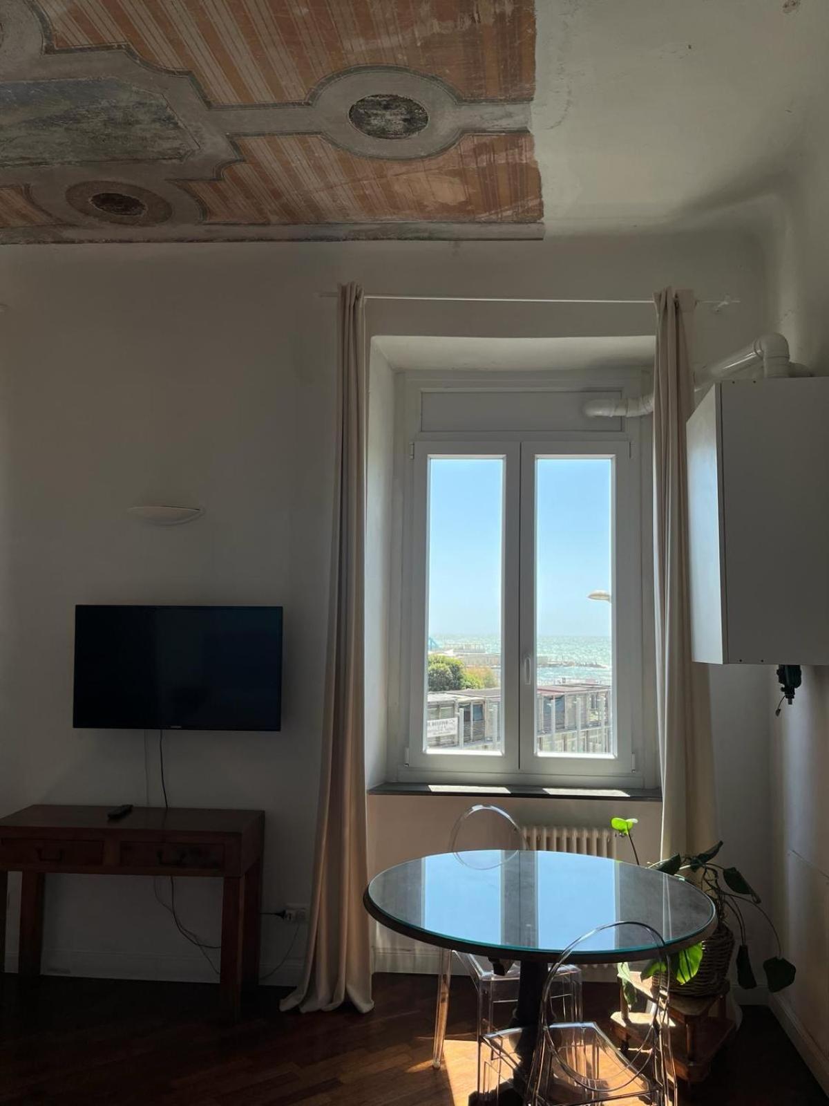 The Sunshine Loft Daire Livorno Oda fotoğraf